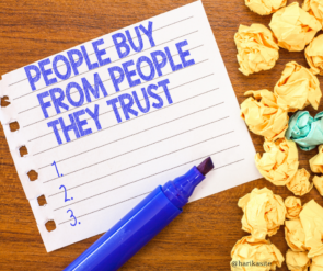 كيفية بناء الثقة مع العملاء