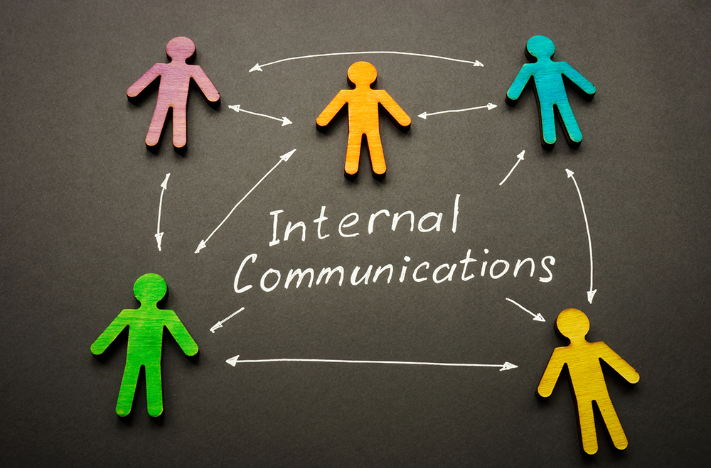 كيفية بناء عمليات التواصل الداخلي في المؤسسات 
